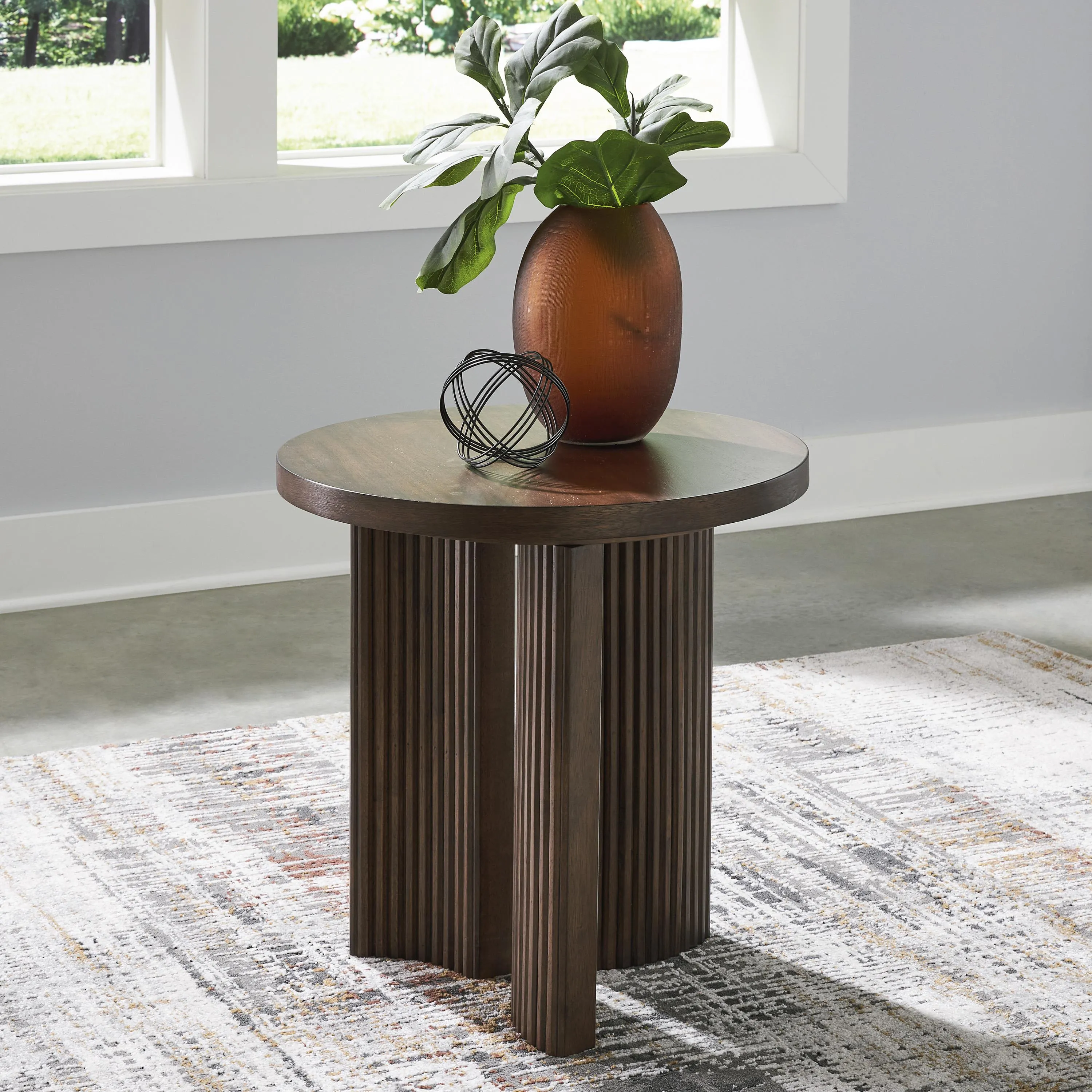 Signature Design by Ashley Korestone Occasional Table Set T689-0/T689-6/T689-6