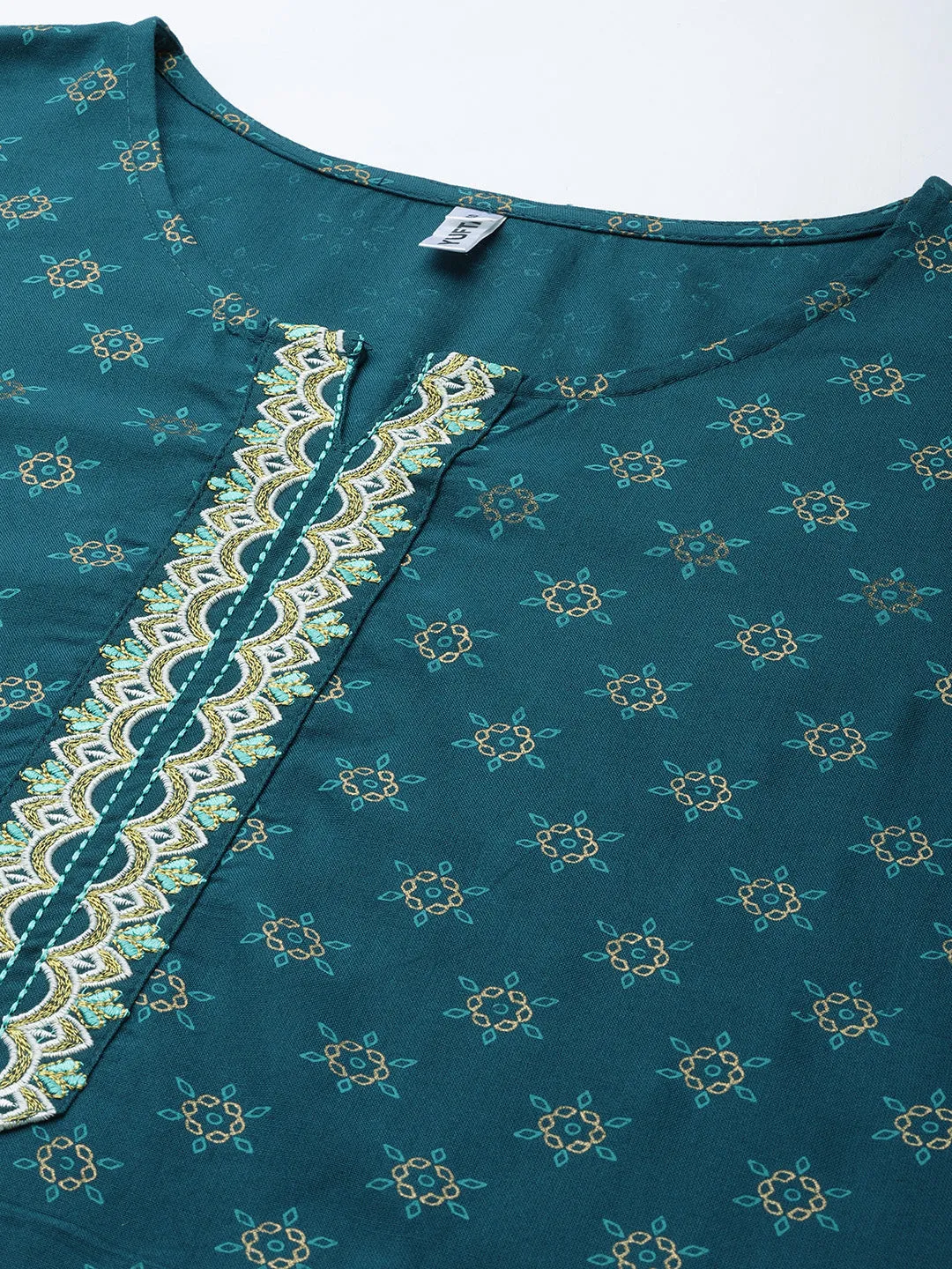 Women Teal Green Rayon Kurta Set